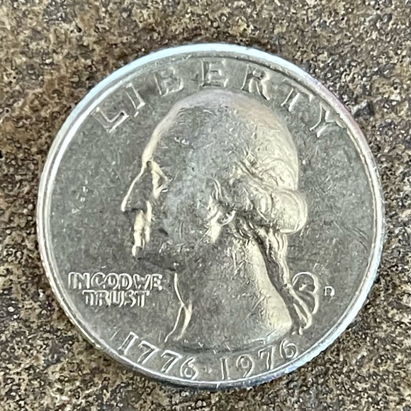 1776-1976 Rare Mint Errors .25C George Washington Quarter - Picture 1 of 7